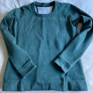 emerald green lululemon sweatshirt